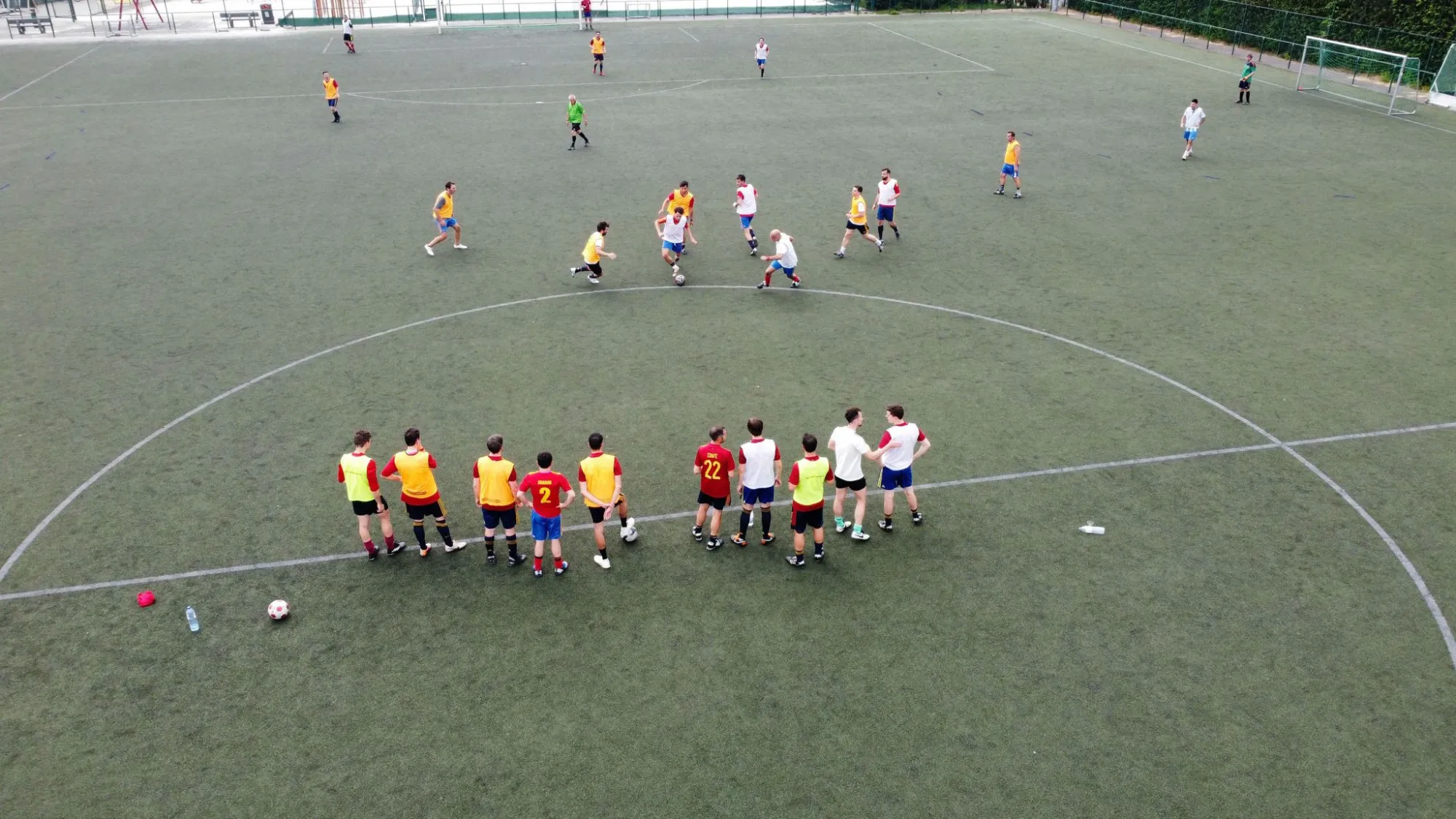 Otra vista aérea del juego en el 15.º aniversario de La Roja